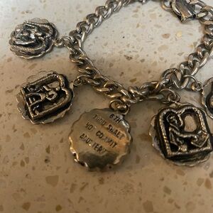 (JE29A) Vintage Silver-tone Religious Charm Bracelet - Silver